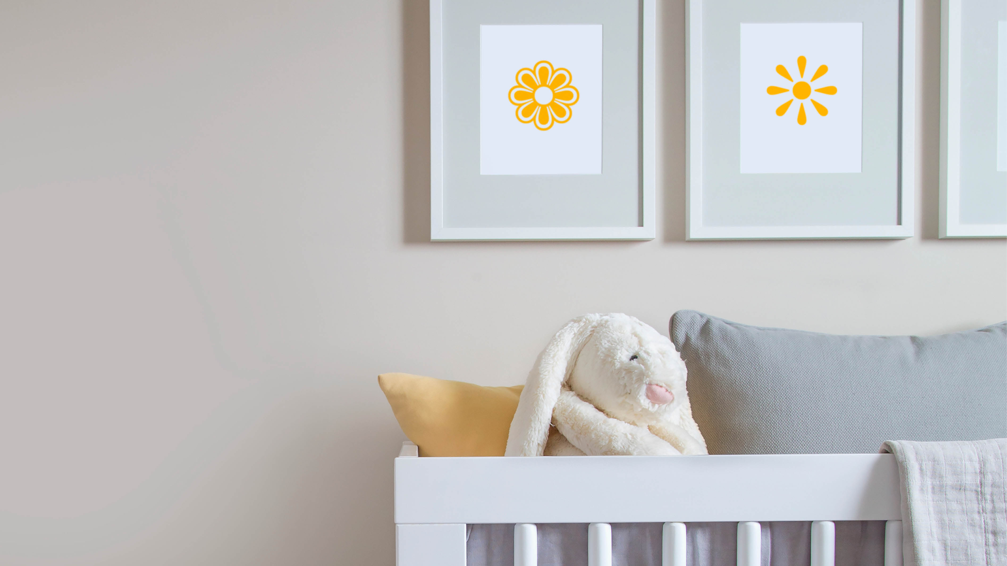 Grey and yellow nursery Grey and yellow is the ultimate gender-neutral colour combination and works just as well in a baby’s bedroom as a teenager’s.