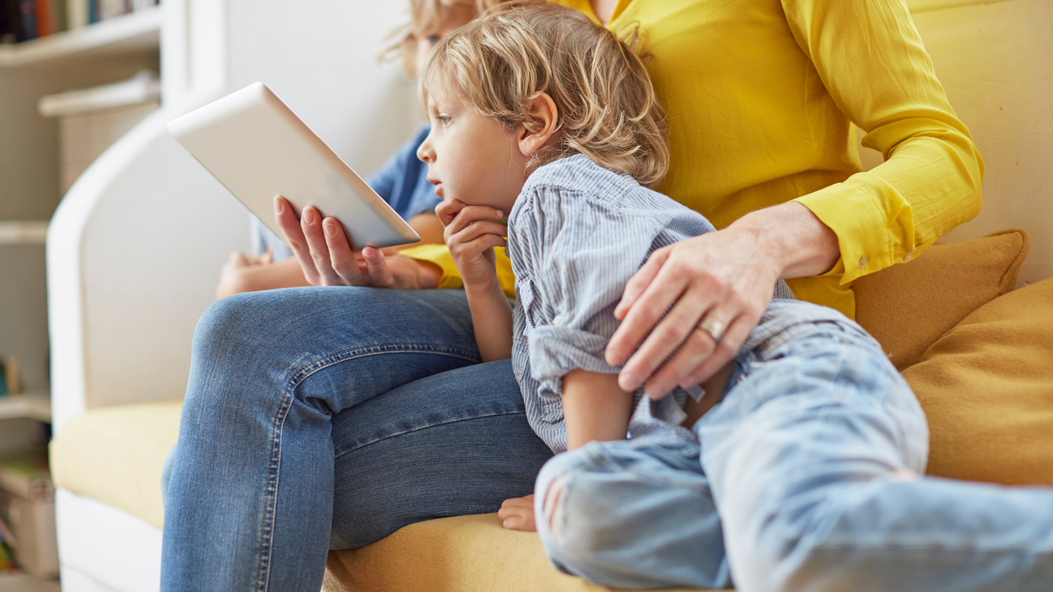 Kids love using our Visualizer The ICI Dulux Visualizer app is a fun and practical way to let your children pick their own bedroom colour scheme when you move house.
