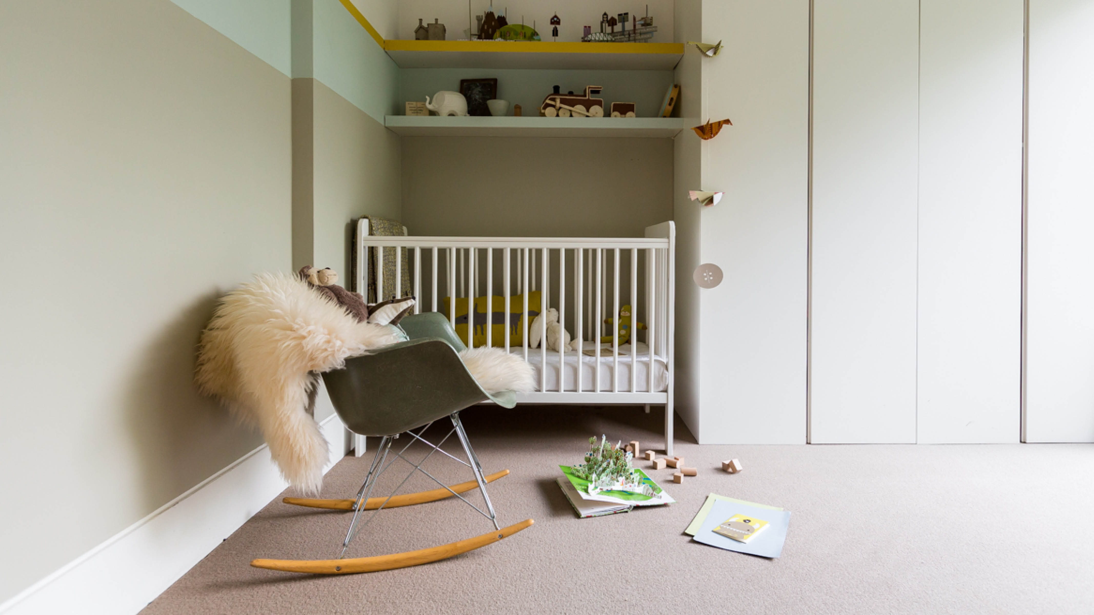 Nursery with yellow accents When choosing your gender-neutral colour scheme, think simplicity: the idea is to create a beautiful, neutral canvas that can be dressed up with soft furnishings and other accessories once your baby is born.