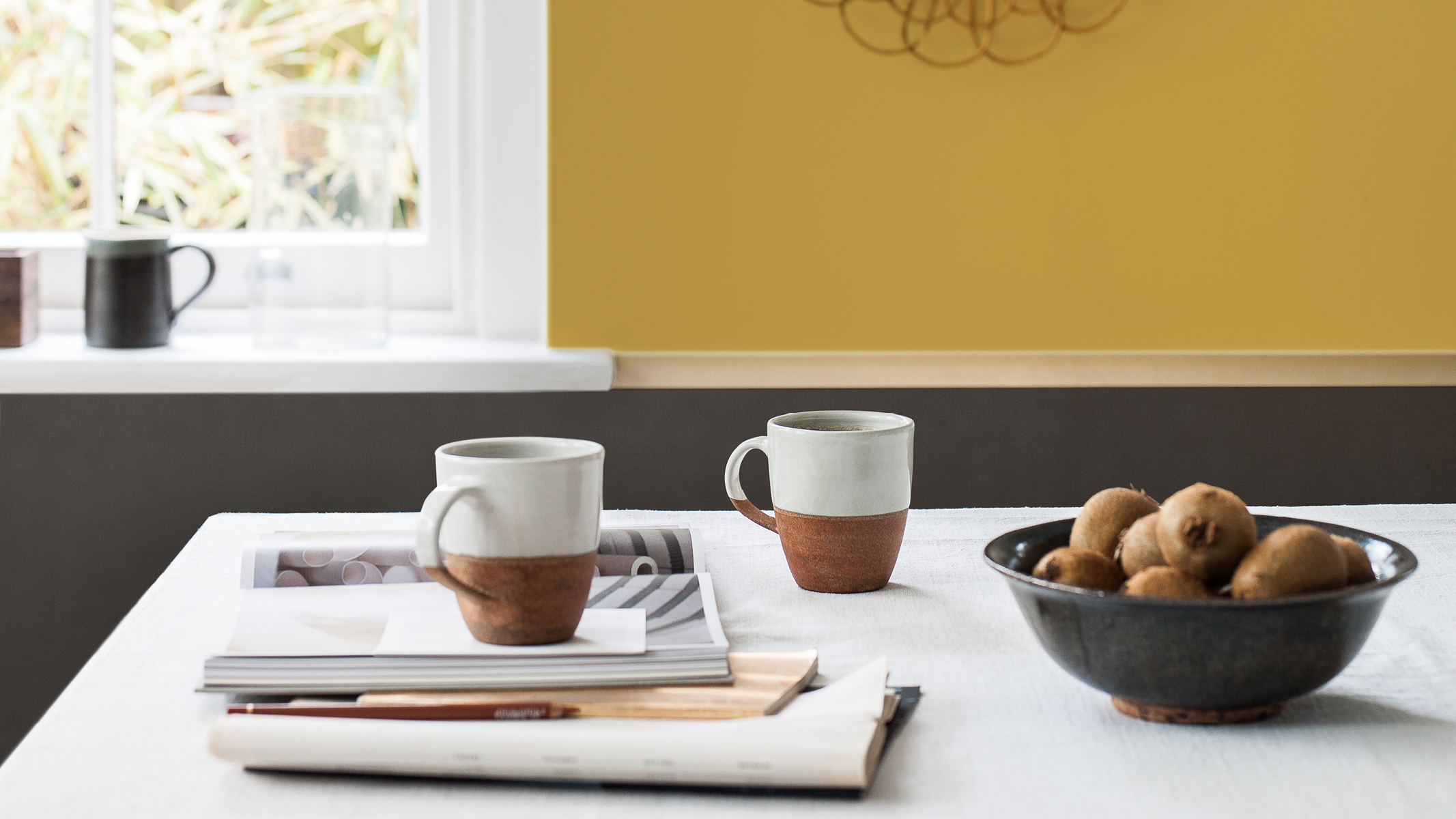 Sunshine yellow living room Zingy yellow is full of optimism and cheer. Use it to give your living room walls a sunny lift that will put a smile on the face of everyone who steps inside.