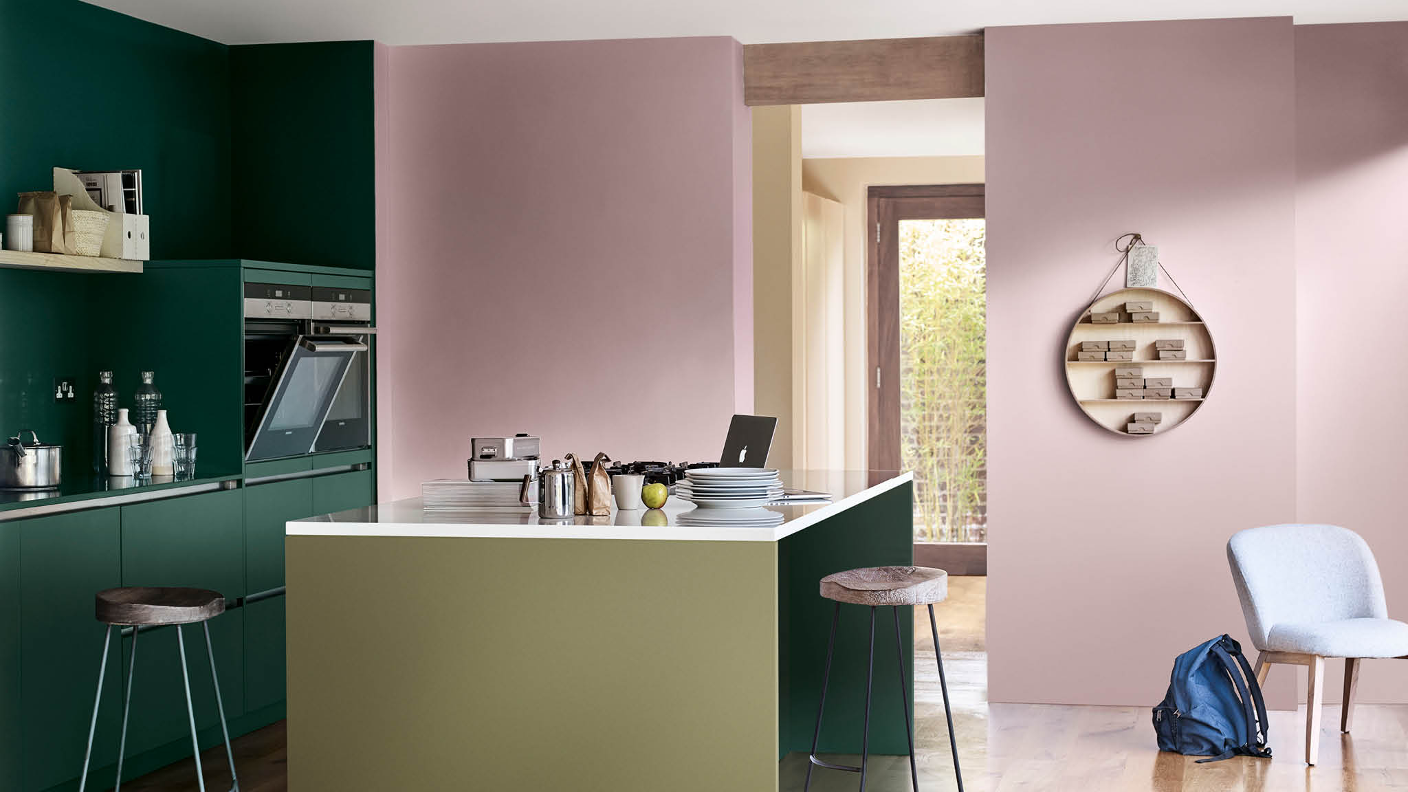 Heart Wood kitchen with green Use energetic colours like green with Heart Wood in your kitchen